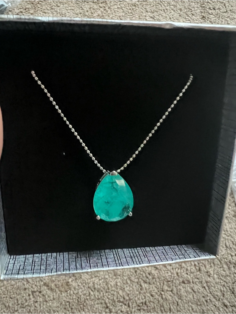 Teardrop Emerald Green Pendant Necklace - Women Jewelry